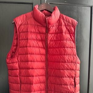 Uniqlo Ultra-Light Down Vest – Red